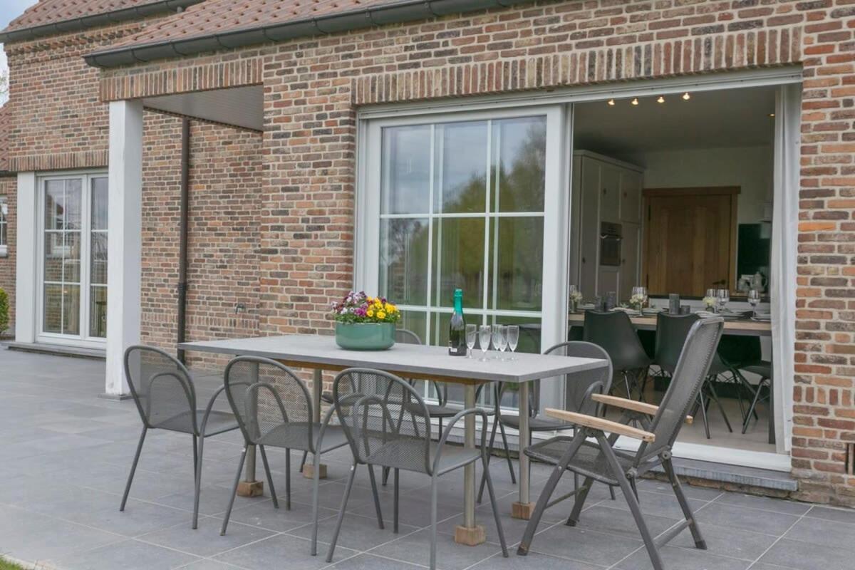 Huswell - Family House With A Beautiful View In Damme Villa Brygge Exteriör bild
